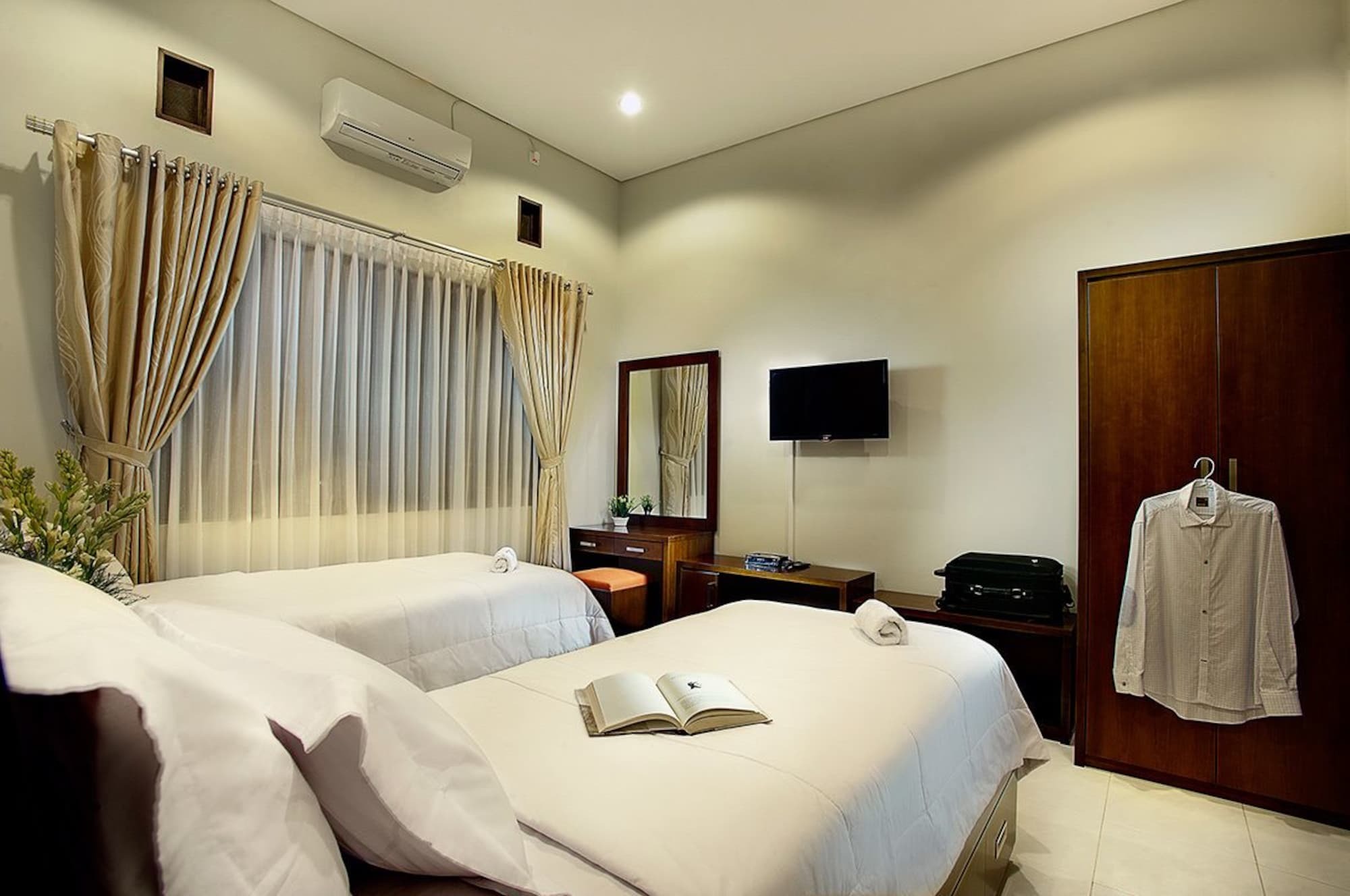 Omah Garuda Homestay Pakualaman Luaran gambar